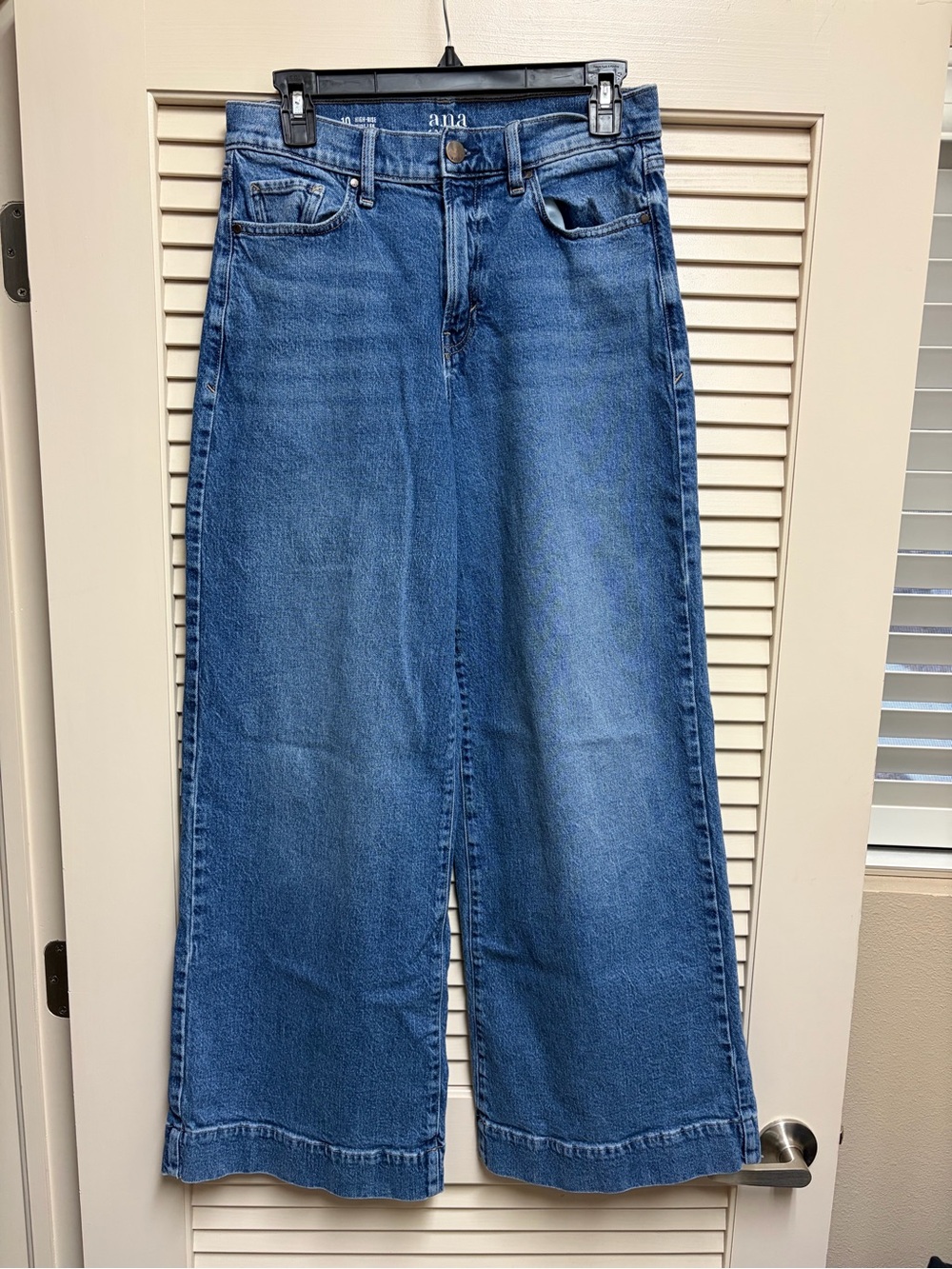 ANA High Rise Wide Leg Jeans Womens 10 Blue Denim Cropped Finished Hem Bohemian